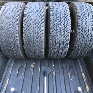 Meet your Posher, Derek